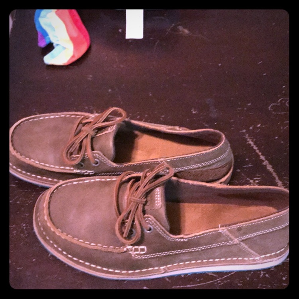 Ariat western shoes